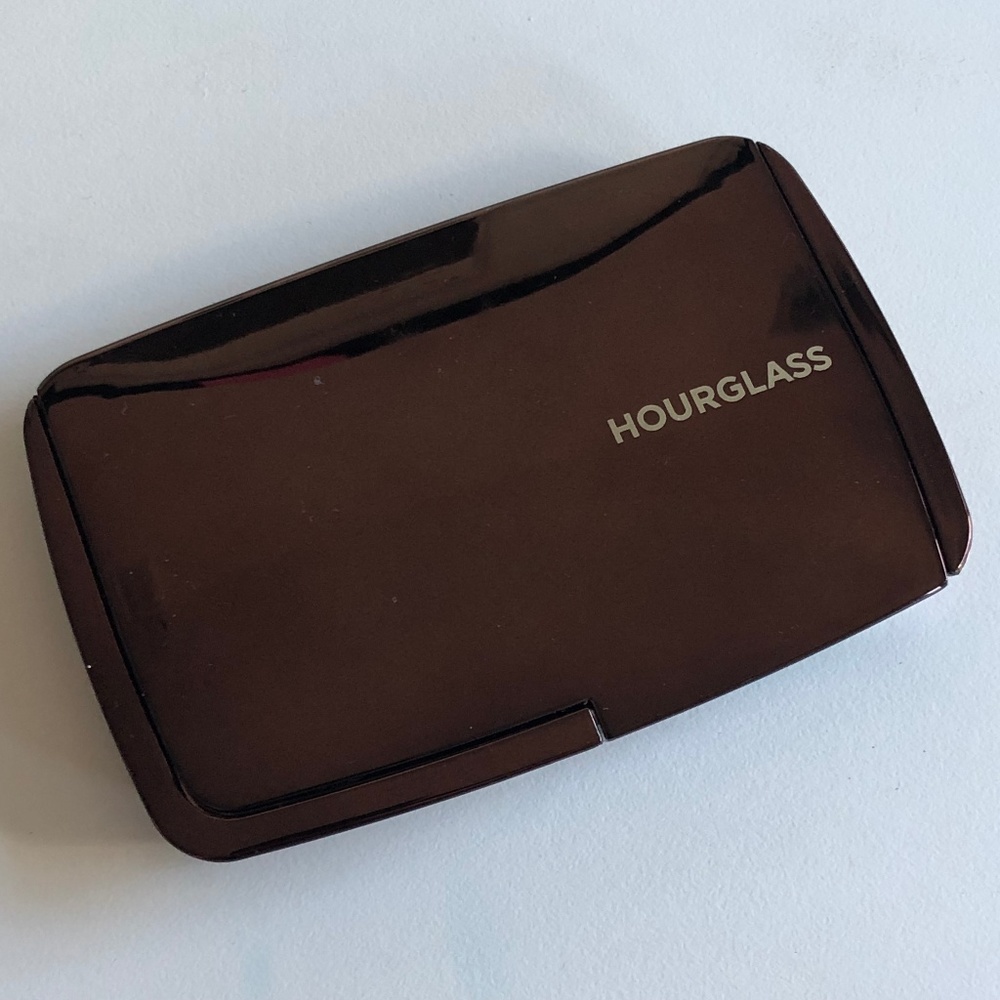 Sephora - Hourglass Illume Sheer Color Trio